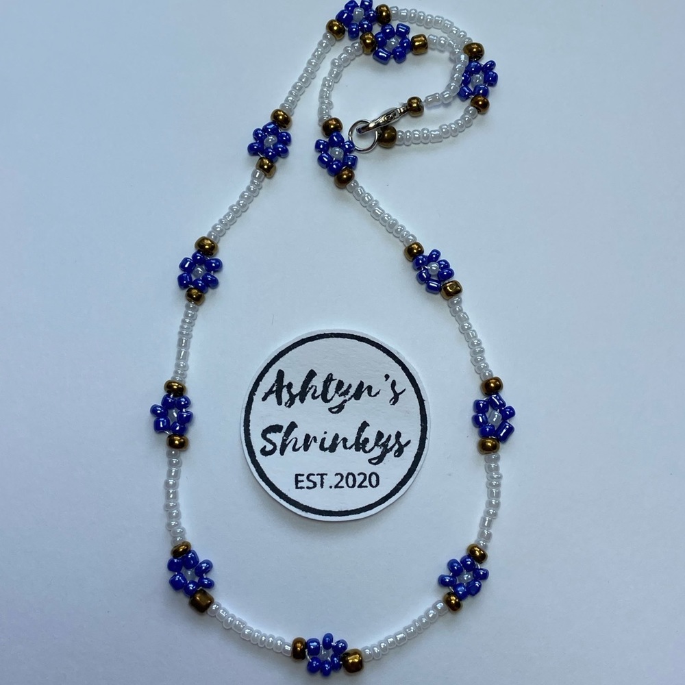 Daisy Chokers